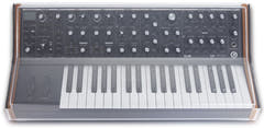 Cover protettiva Decksaver per Moog Subsequent 37 (Soft-Fit)