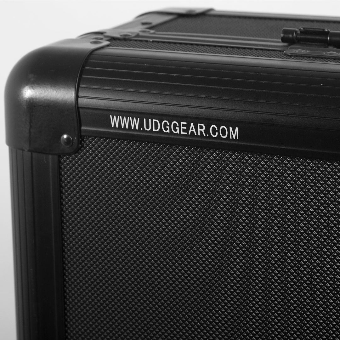 UDG Ultimate Pick Foam Flight Case Reloop RP-2000MK4/PLX-CRSS12 Nero