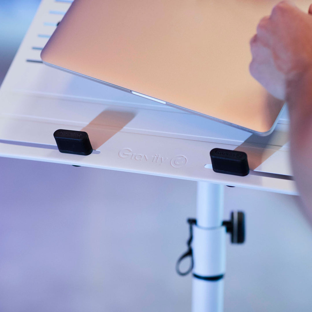 Gravity LTS T 02 W - supporto universale per laptop con perni di sostegno regolabili e base in acciaio