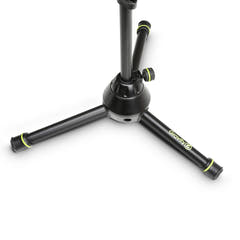 Gravity MS 3122 HDB - Supporto microfonico corto e robusto per uso intenso con treppiede pieghevole