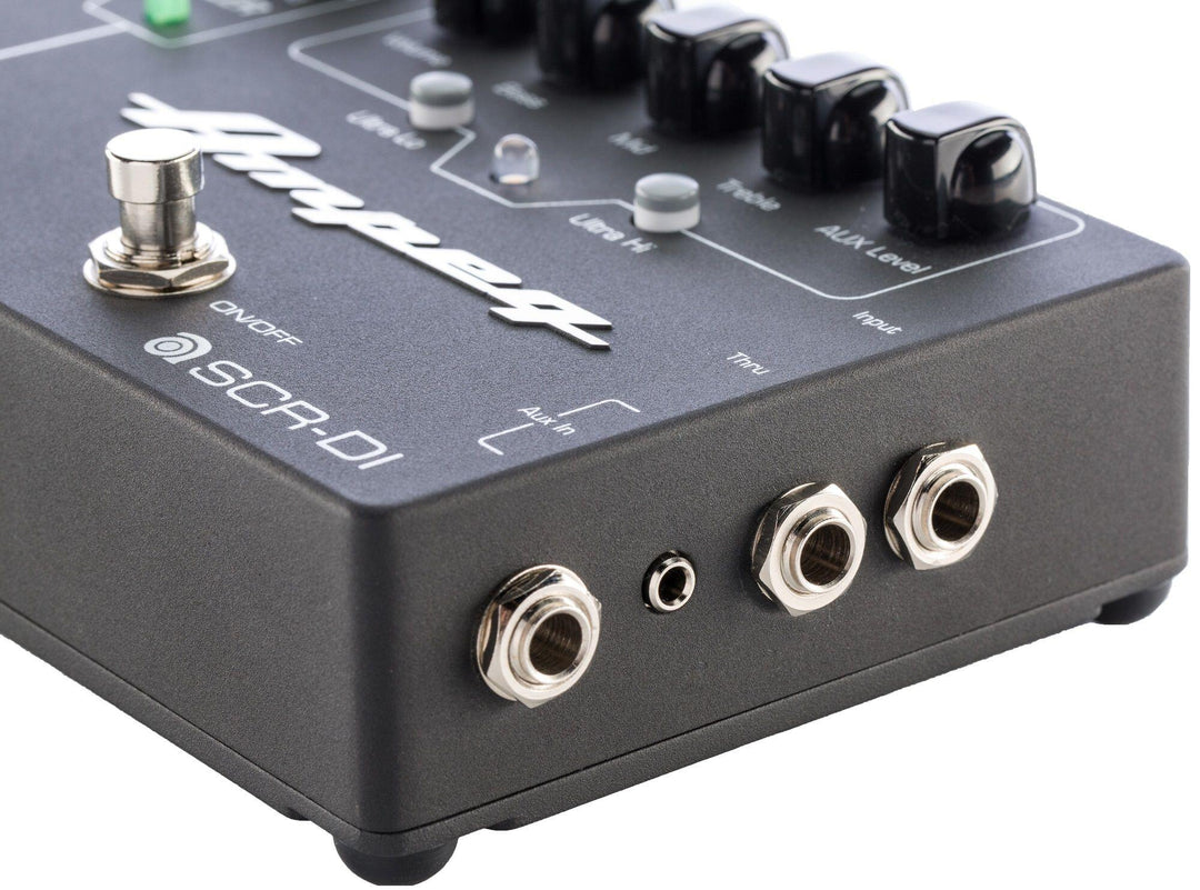 Ampeg SCR-DI Bass Overdrive/DI Pedale per basso