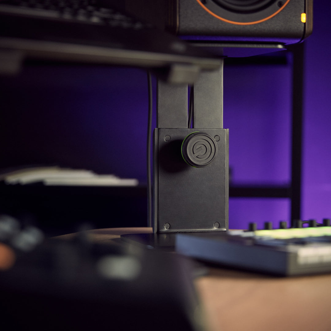 Gravity SP 3102 C B - Supporto da tavolo compatto per monitor da studio