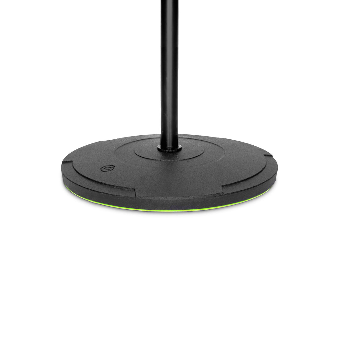 Gravity TMS 2222 - Supporto per microfono della serie tour corto con base rotonda e braccio telescopico con regolazione a 2 punti