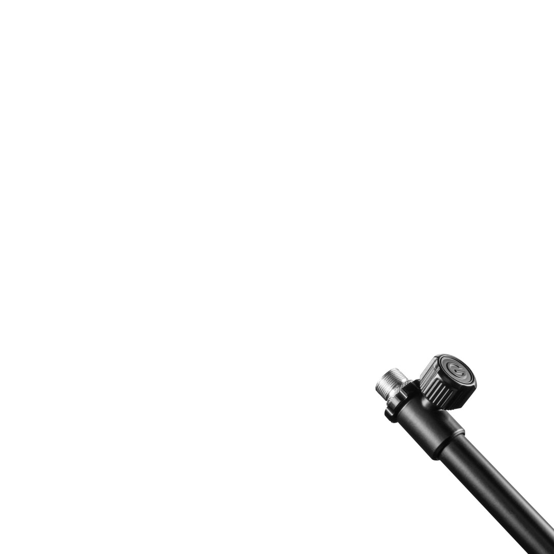 Gravity TMS 2322 – supporto per microfono della serie Touring con base rotonda e regolazione a 2 punti, asta telescopica