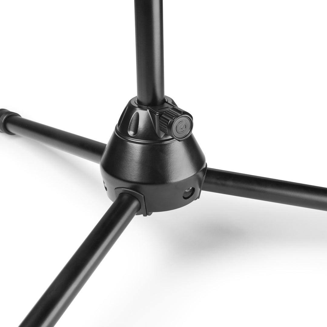 Gravity TMS 4232 B - Touring Series supporto per microfono corto con treppiede pieghevole e boom telescopico regolabile in 2 punti, nero