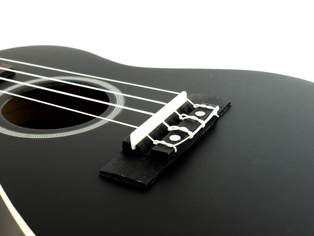 Reno RU300 Grand Concerto Ukulele (Nero)