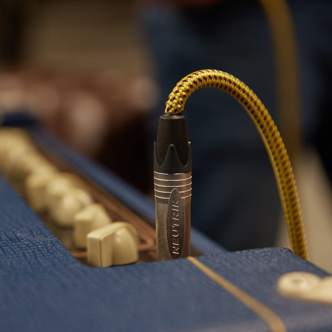 Adam Hall-kabler 5 STAR IRP 0450 VINTAGE - Instrumentkabel | Vintage Neutrik® vinkeljack TS x jack TS | 4,5 m