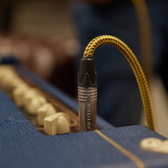 Adam Hall Cables 5 STAR IRP 0600 VINTAGE - Cavo per strumenti | Neutrik® jack angolare TS x jack TS | 6 m