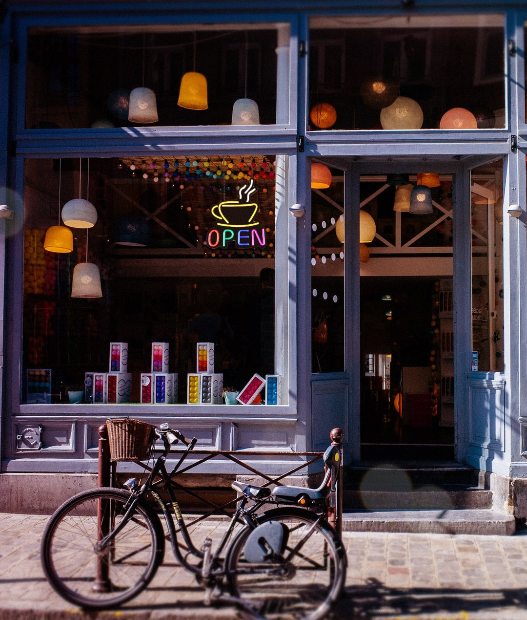 Insegna al Neon "Coffee Open"