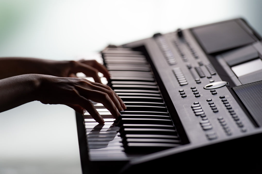 Yamaha PSR-SX600 Pacchetto Iniziale Incl. Yamaha Gigbag gratuito