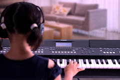 Yamaha PSR-SX600 Tastiere (Nero)