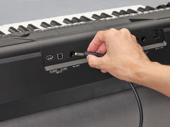 Yamaha PSR-SX600 Pacchetto Iniziale Incl. Yamaha Gigbag gratuito