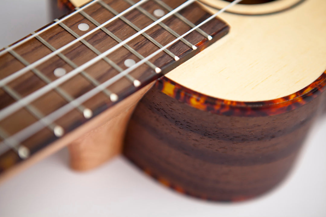 Reno RU230 Soprano Ukulele (Naturale)
