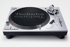 Technics SL-1200 MK7 Giradischi (Argento)