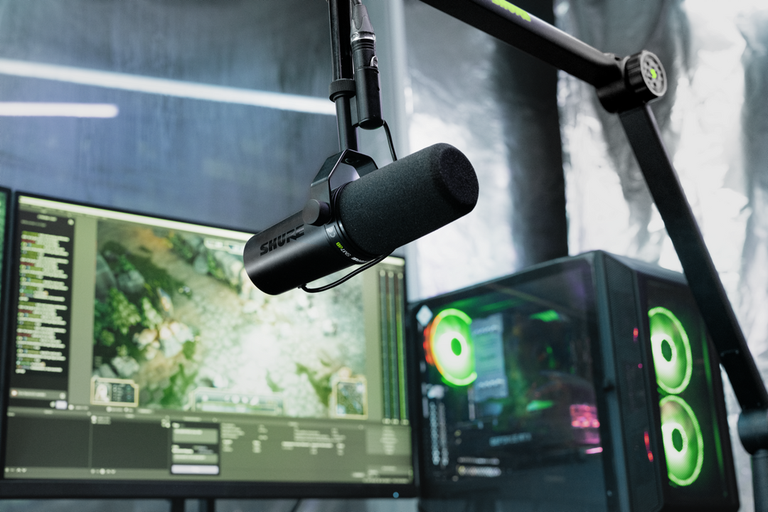 Shure SM7dB Microfono Dinamico Attivo per Podcast