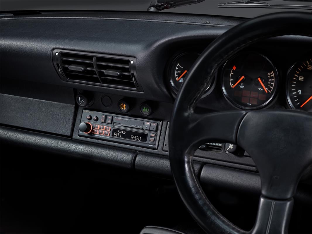 Pioneer SXT-C10PS Autoradio retrò con DAB+ e Bluetooth