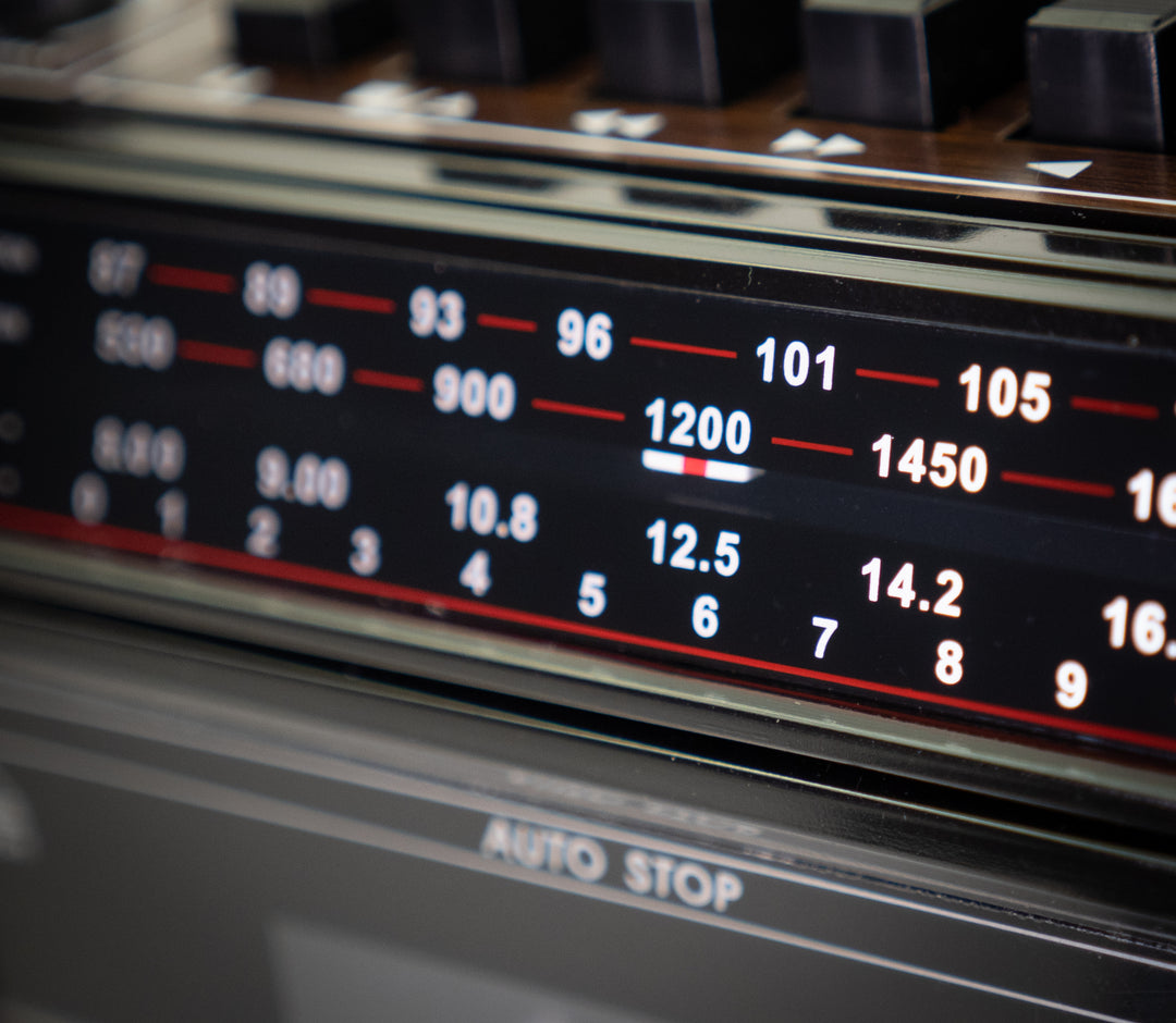 Studio 57 - Lettore di cassette con FM & Bluetooth, Nero