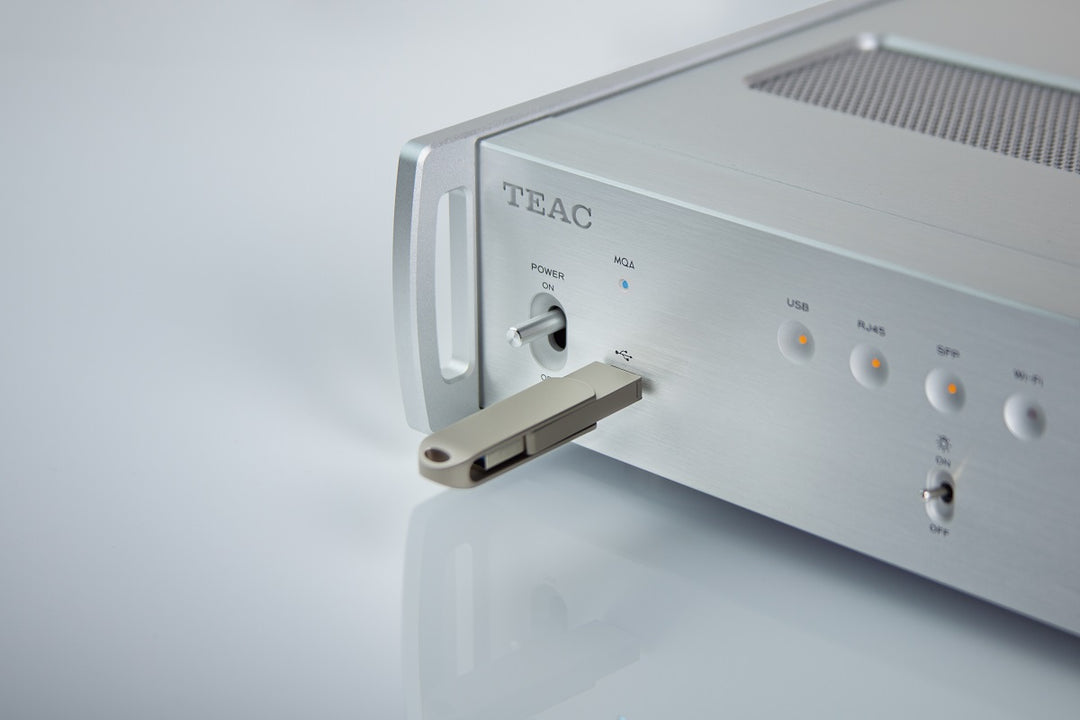 TEAC NT-507T Network Transport Silver