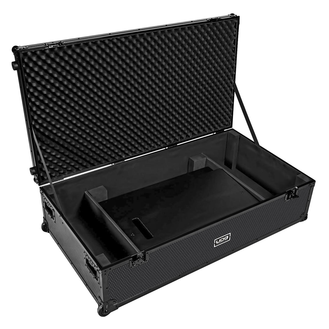 UDG Ultimate DJ Podium Workstation Flight Case Nero Plus (Wheels)