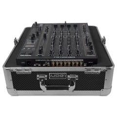 UDG Ultimate Custodia case da volo in carbonio multi formato M