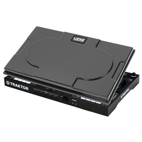 UDG Ultimate NI Traktor Kontrol S4 MK3 Equipment Cover Nero