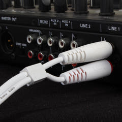 UDG Ultimate Audio Cable Set RCA - RCA Bianco Dritto 1,5m