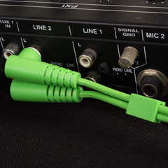 UDG Ultimate Audio Cable Set RCA Straight-RCA Angled Verde 3m
