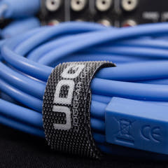 UDG Ultimate Audio Cable Set RCA Dritto-RCA Angolato Blu 3m