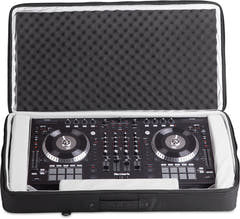 Sleeve UDG Urbanite per controller MIDI XL Black
