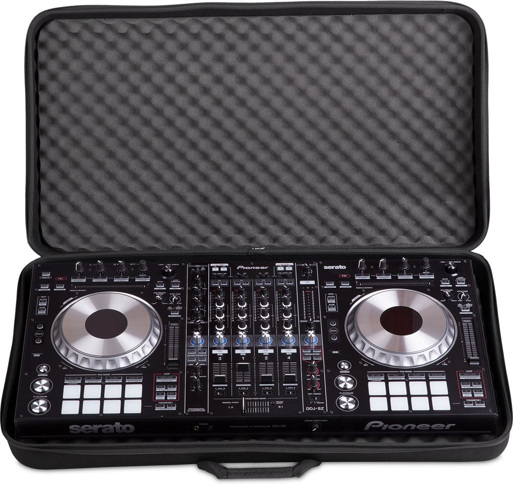 Custodia rigida UDG Creator Control 2XL Black MK2