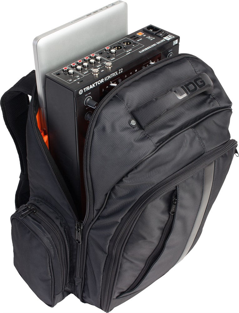 UDG Ultimate Backpack Black/Arancione