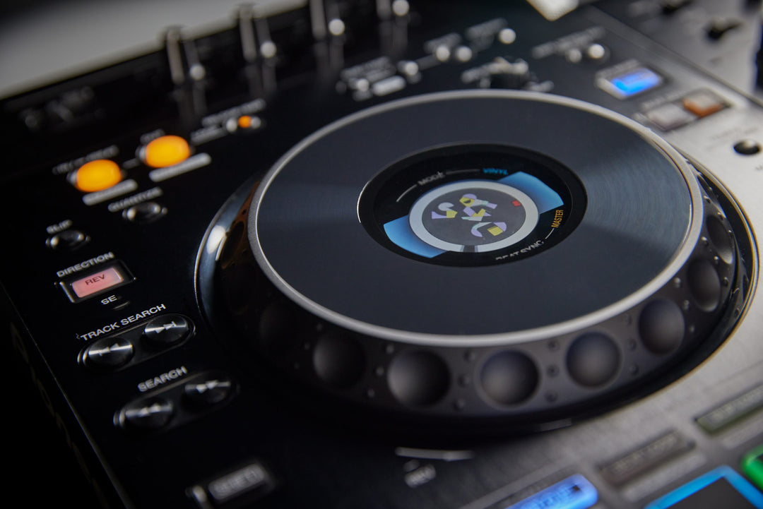 Pioneer DJ XDJ-RX3 DJ Controller