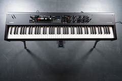 Yamaha YC88 Digital Stage Tastiere (Natural Wood)