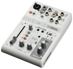Yamaha AG03 MkII - Bundle per Live Streaming (Bianco)