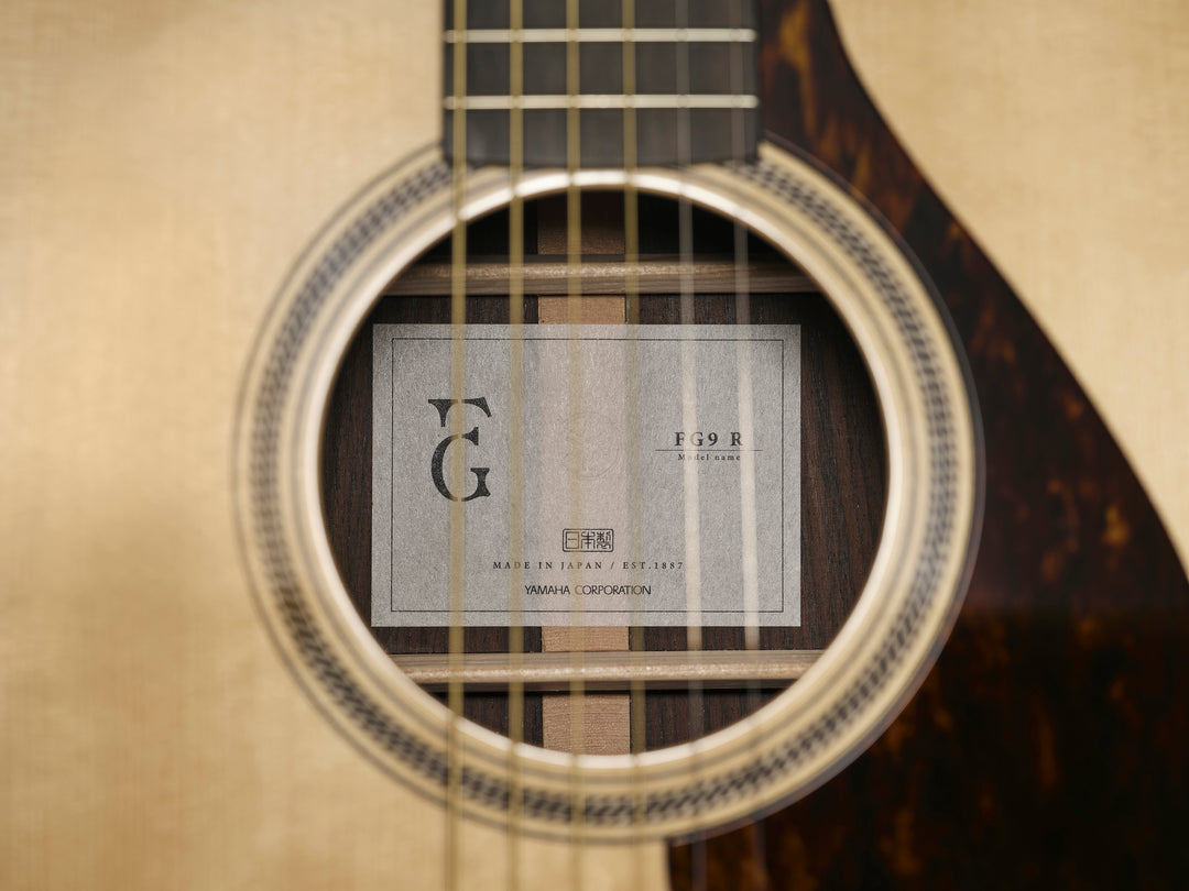 Yamaha FG 9M Chitarra Western (Naturale)
