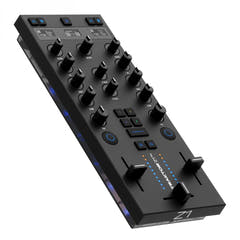 Native Instruments Traktor Z1 MK2 Controller mixer DJ e interfaccia audio